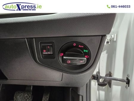 2019 Volkswagen Polo 1.0 TSI Automatic €18,495 thumbnail