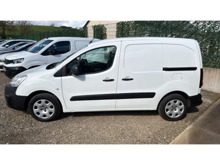 2018 Peugeot Partner - thumbnail 4