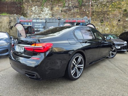 2018 BMW 7 Series - thumbnail 8