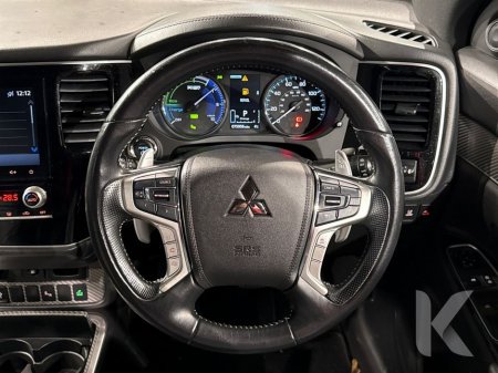 2020 Mitsubishi Outlander - thumbnail 14