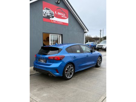 2022 Ford Focus ST-LINE VIGNALE E-B ECOBLUE €25,950 thumbnail