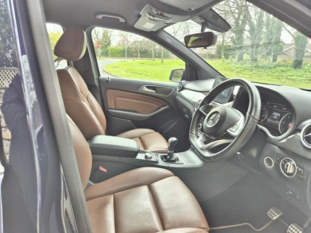 2017 Mercedes-Benz B Class - thumbnail 14