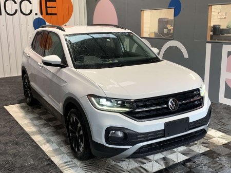 2022 Volkswagen T-Cross 2022 T-Cross 1.0 TSI Automatic Active / 7k KMs / Reverse Camera / T -Cross Automatic