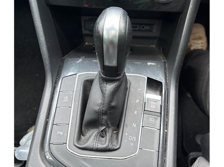 2020 Volkswagen Tiguan 2.0 TDi Top Spec SEL - Auto - 150bhp - 5 Dr Compact SUV €23,850 thumbnail