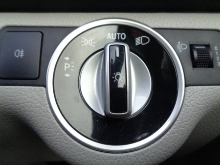 2012 Mercedes-Benz C Class - thumbnail 14