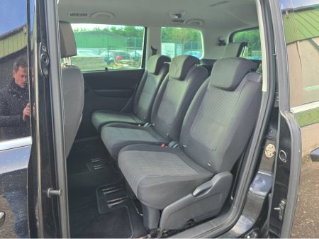 2016 SEAT Alhambra 2.0 TDI CR SE ECOMOTIVE 150PS 5DR €11,450 thumbnail