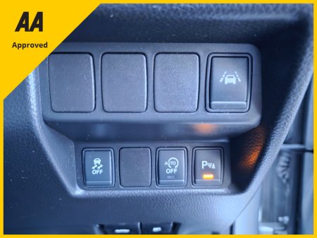 2016 Nissan Qashqai * LOW MILES * TOP SPEC * €11,995 thumbnail