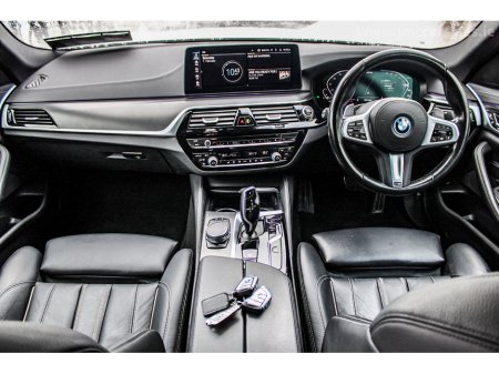 2022 BMW 5 Series 530e M Sport €36,995 thumbnail