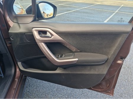 2014 Peugeot 2008 ACTIVE 1.4 HDI €5,995 thumbnail