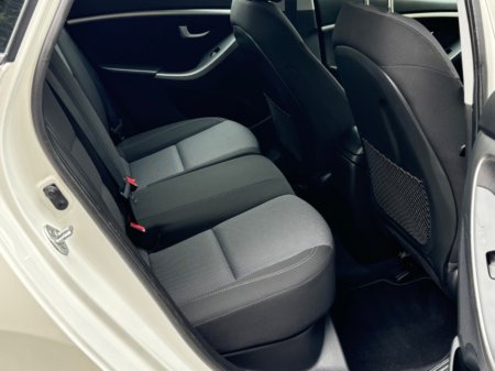 2012 Hyundai i30 - thumbnail 9