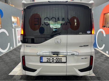 2021 Honda Stepwagon - thumbnail 3