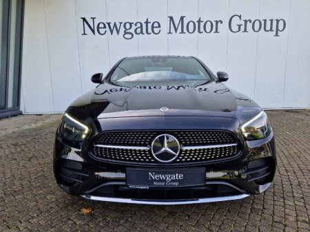 2023 Mercedes-Benz E Class - thumbnail 3