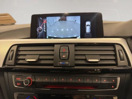 2015 BMW 3 Series - thumbnail 14