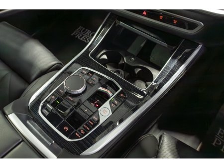 2024 BMW X5 xDrive45e M Sport €89,950 thumbnail