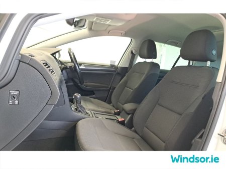 2019 Volkswagen Golf HIGHLINE AUTO €19,995 thumbnail