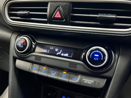 2019 Hyundai Kona - thumbnail 23