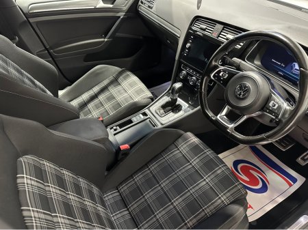 2017 Volkswagen Golf GTD 184PS 5DR AUTO €21,750 thumbnail