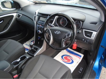 2017 Hyundai i30 SE 110PS 5DR €12,000 thumbnail