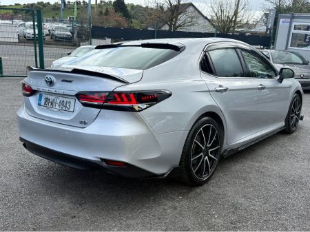 2018 Toyota Camry - thumbnail 10