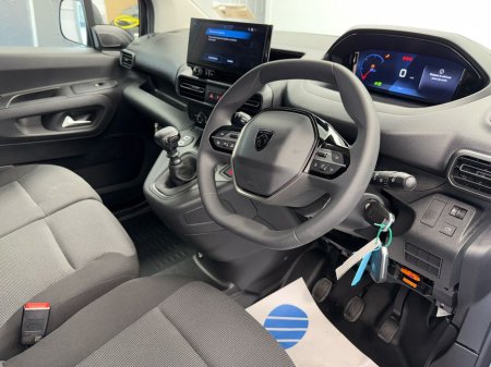 2026 Peugeot Partner - thumbnail 6