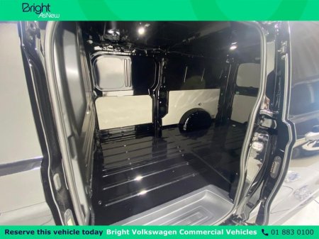 2025 Volkswagen Transporter - thumbnail 17