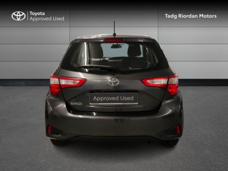 2019 Toyota Yaris 1.0 5DR LUNA €16,950