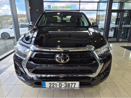 2022 Toyota Hilux - thumbnail 5