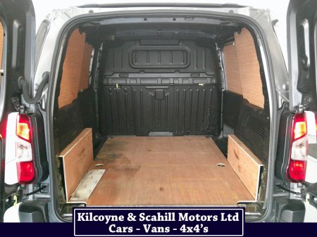 2024 Citroen Berlingo - thumbnail 16