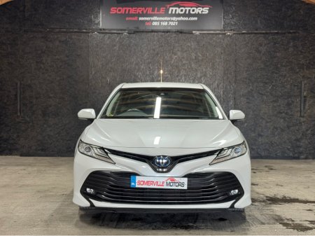 2020 Toyota Camry - thumbnail 2