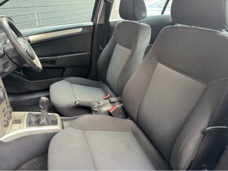 2008 Opel Astra CLUB 1.4 I 16V 5DR €2,495 thumbnail