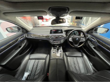 2016 BMW 7 Series - thumbnail 27