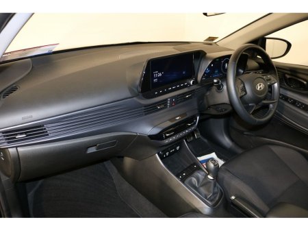 2025 Hyundai Bayon - thumbnail 11