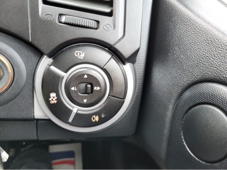 2015 Ssangyong Korando - thumbnail 19