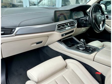 2019 BMW X5 - thumbnail 13