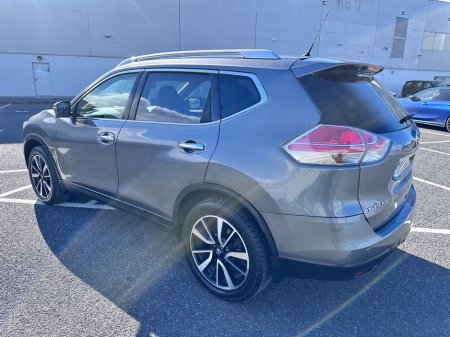 2017 Nissan X-Trail - thumbnail 5