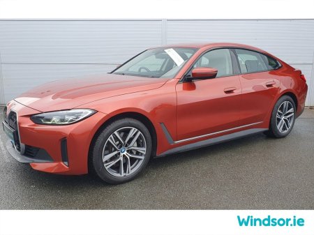 2024 BMW i4 eDrive35 Sport 286 bhp Electric 70.2kWh Auto €37,995 thumbnail