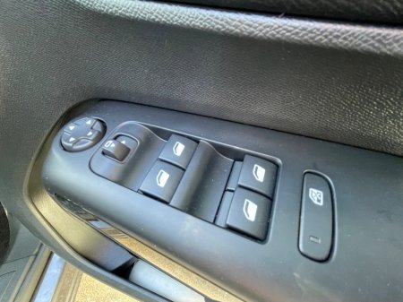 2024 Citroen C5 Aircross  €24,650 thumbnail