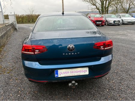 2021 Volkswagen Passat BUSINESS 2.0 TDI AUTO (CAMERA) €20,950 thumbnail