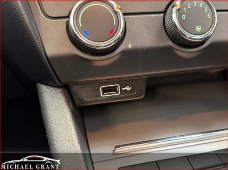 2018 Skoda Octavia - thumbnail 30