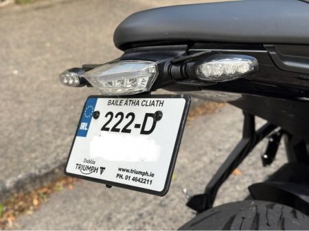 2022 Triumph Trident - thumbnail 6