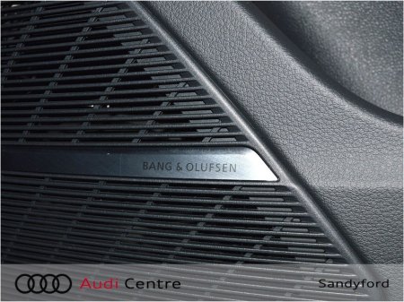 2026 Audi Q8 SUV 60 TFSIE Q COMP 490PS €125,143 thumbnail