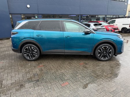 2025 Peugeot 5008 - thumbnail 3