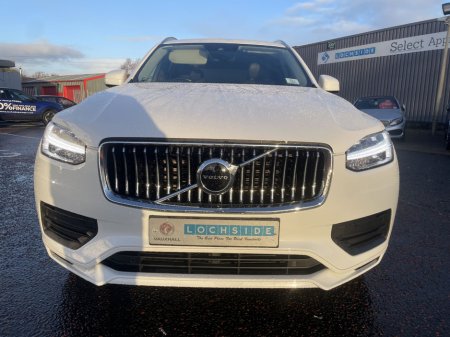 2021 Volvo XC90 Momentum thumbnail