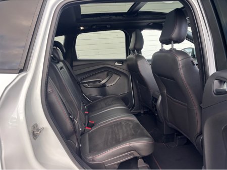 2018 Ford Kuga 1.5 TDCI 120PS ST-LINE - Sunroof thumbnail