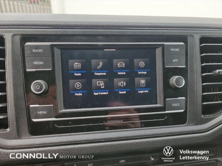 2024 Volkswagen Crafter CRAFTER CRAFTER 35 MWB 140BHP A thumbnail