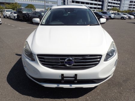 2017 Volvo XC60 2.0 D4 DIESEL SE LUXURY PREMIUM AUTO **PAN ROOF** // TOP SPEC // FULL ELECTRIC HEATED LEATHER // CRUISE CONTROL // ELECTRIC TAILGATE // REVERSING CAMERA // LANE ASSIST €24,950