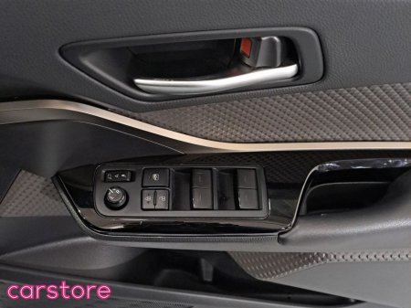 2022 Toyota C-HR 1.8 HYBRID SOL €27,880 thumbnail