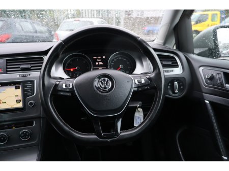 2016 Volkswagen Golf LOUNGE Low Mileage Huge Spec €13,995 thumbnail