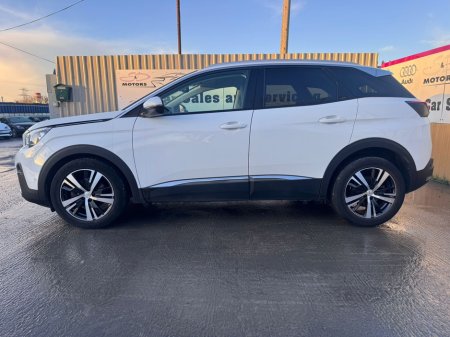 2018 Peugeot 3008 ALLURE 1.5 BLUE HDI 130 6 6.2 4DR €14,800 thumbnail