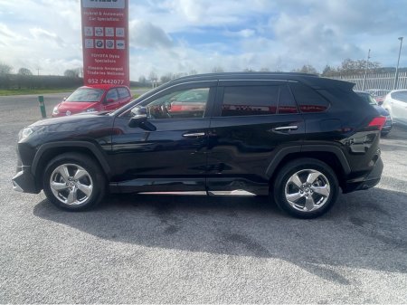 2020 Toyota Rav4 - thumbnail 4